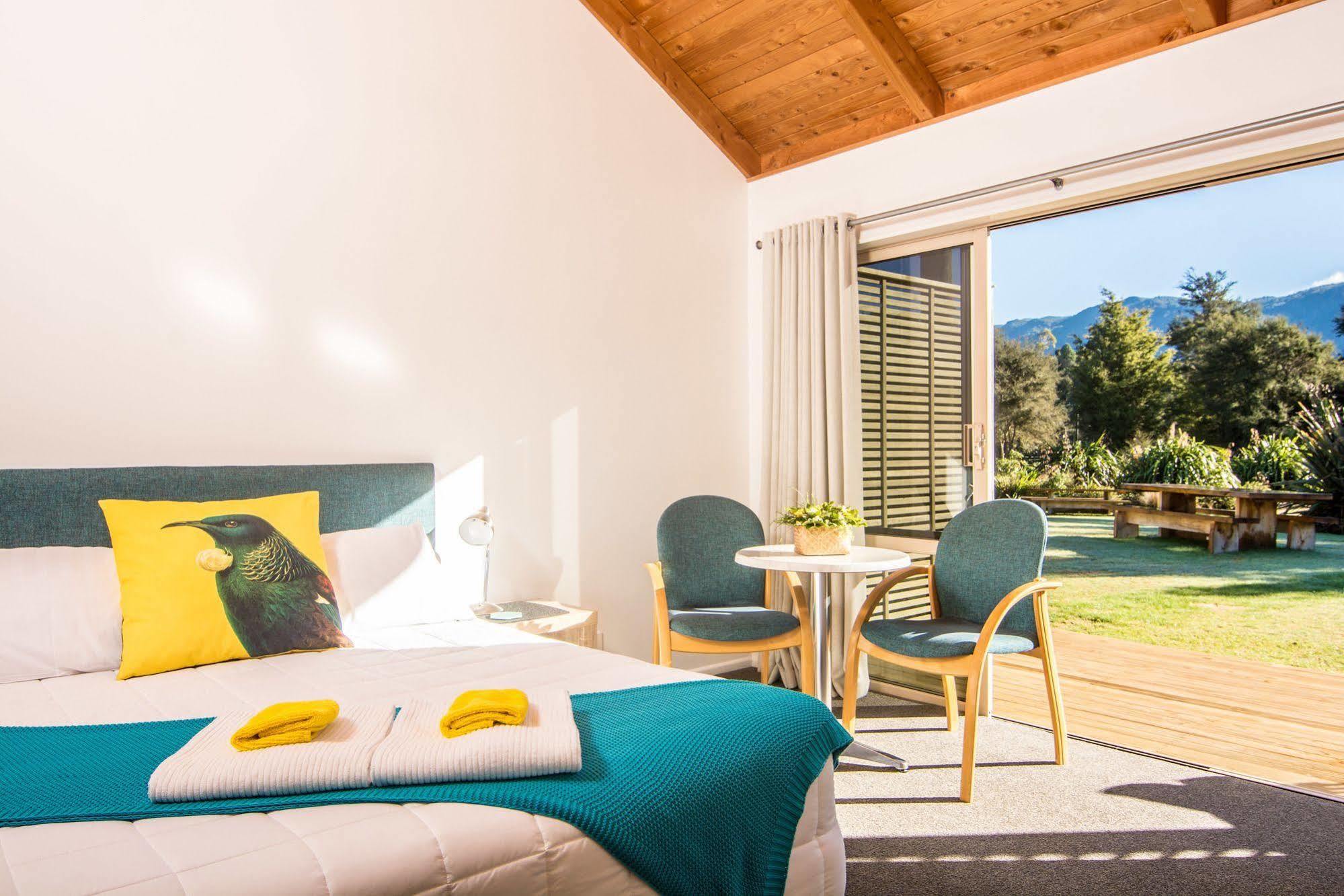 Abel Tasman Lodge Marahau Buitenkant foto
